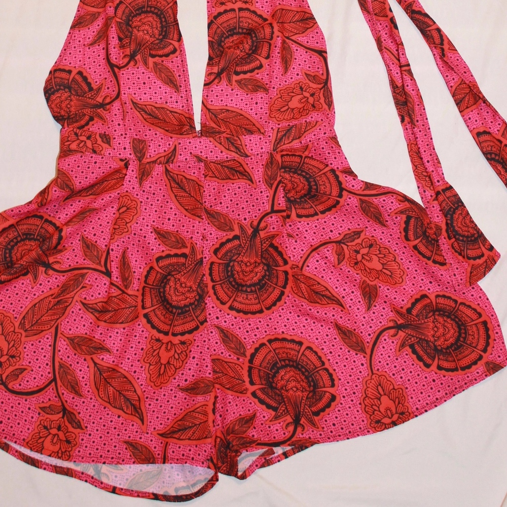 Misguided | Backless Halter Romper - image 2